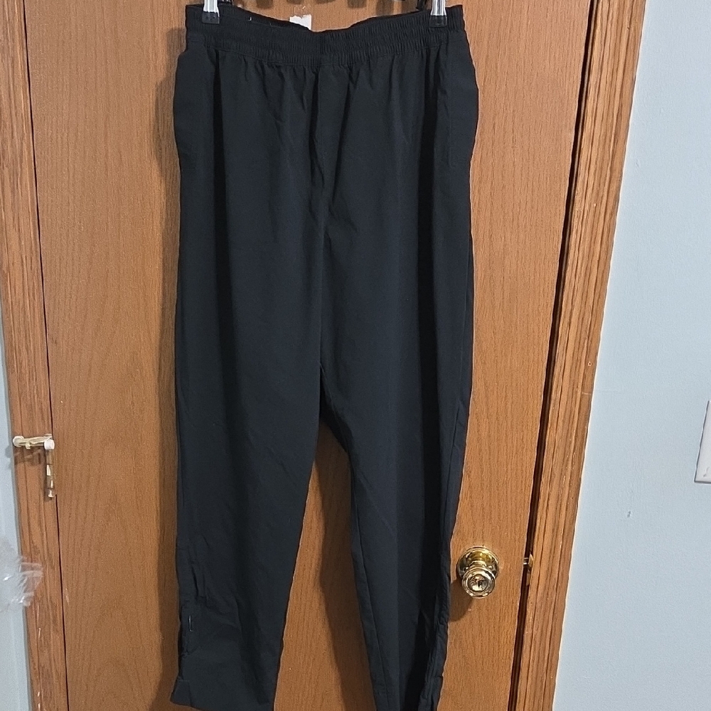 Columbia Women's Black Ankle Pants
